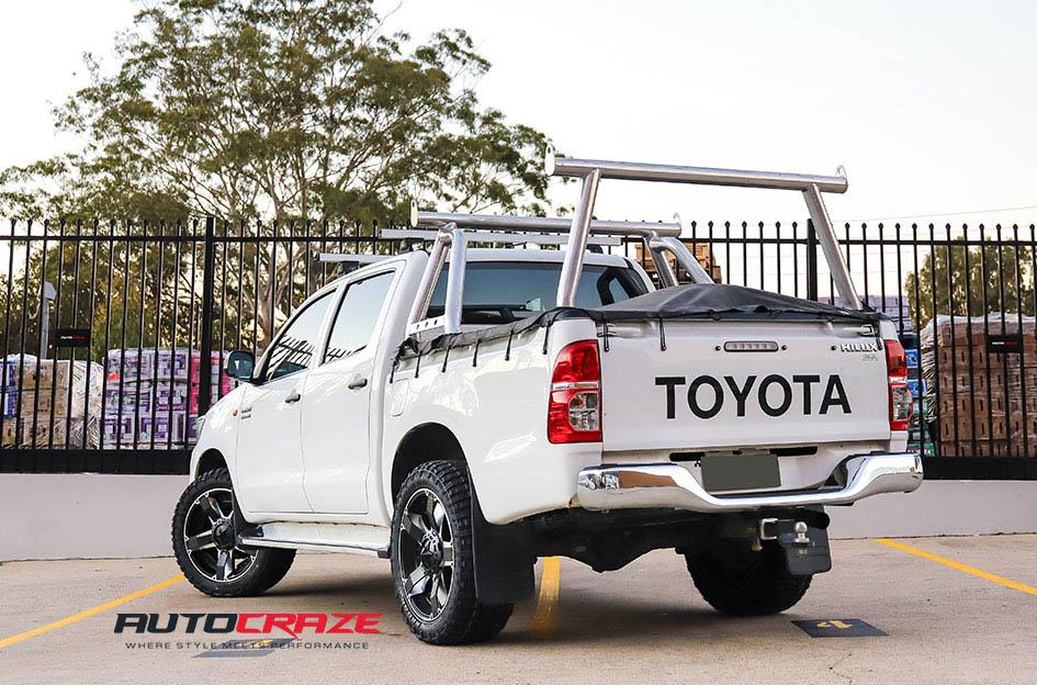 TOYOTA HILUX N70 4WD ROCKSTAR XD 2 MATTE BLACK